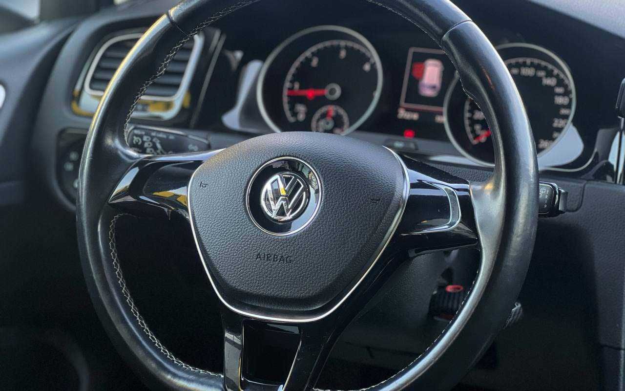 Volkswagen Golf 2014