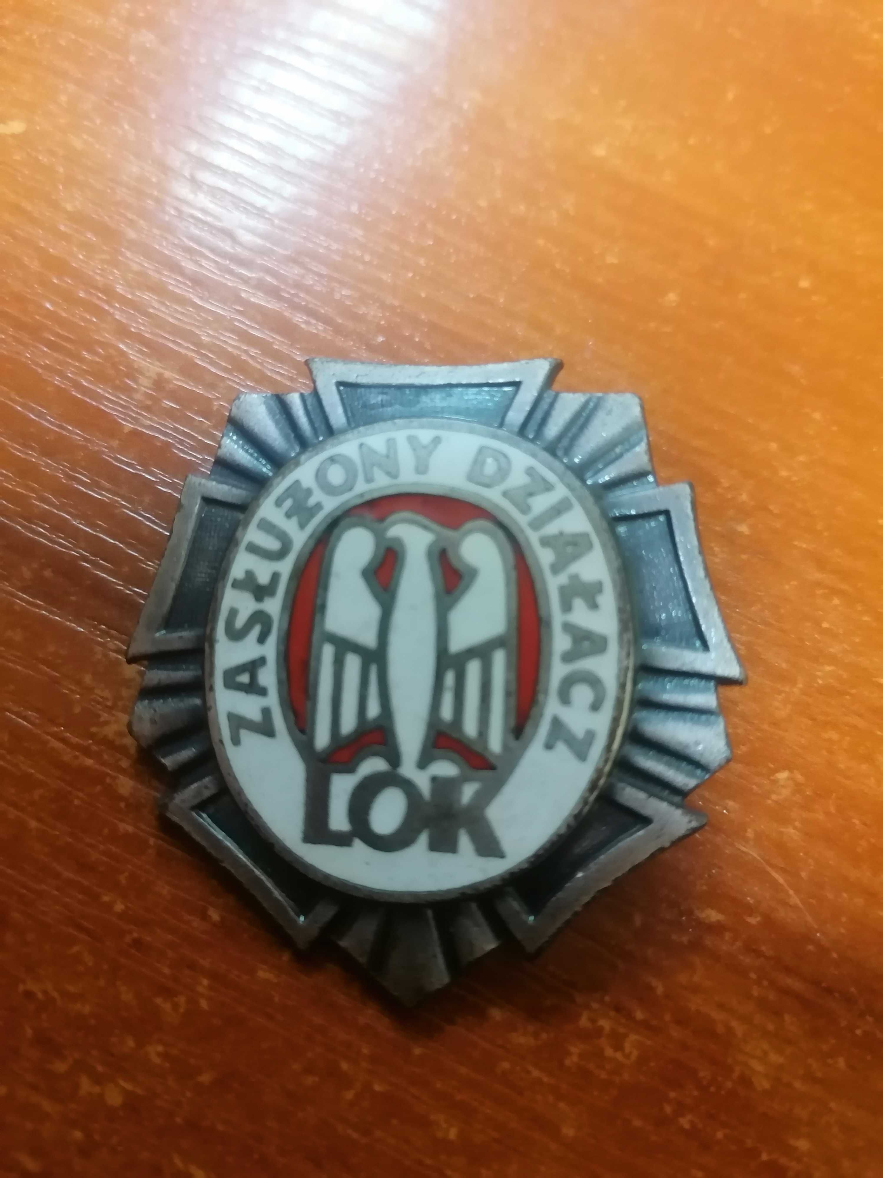 Medal odznaka przypinka Zasłużony Działacz LOK + miniaturka