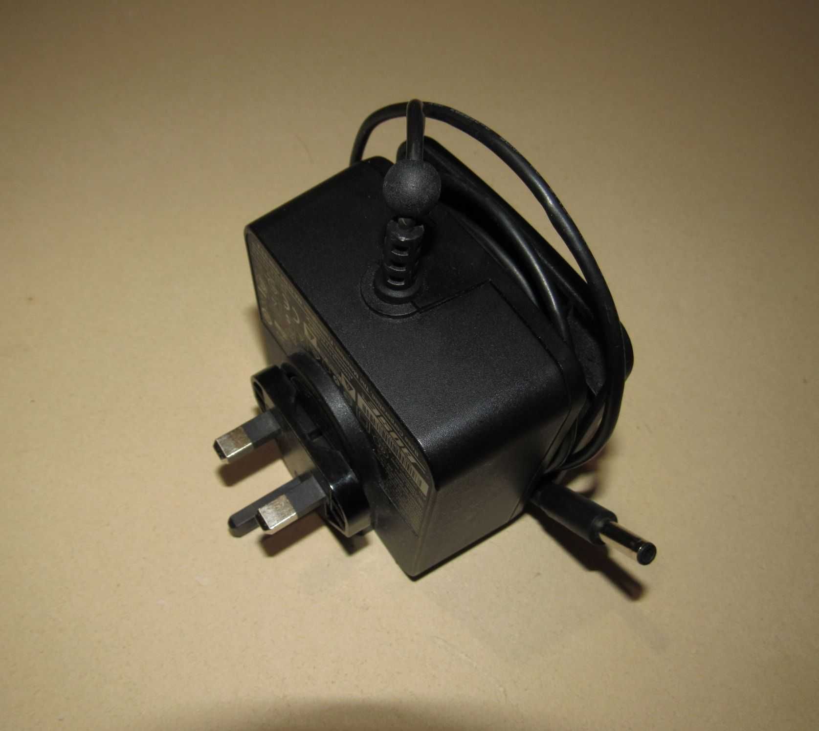 Блок питания Bose, адаптер на 20v/2 А