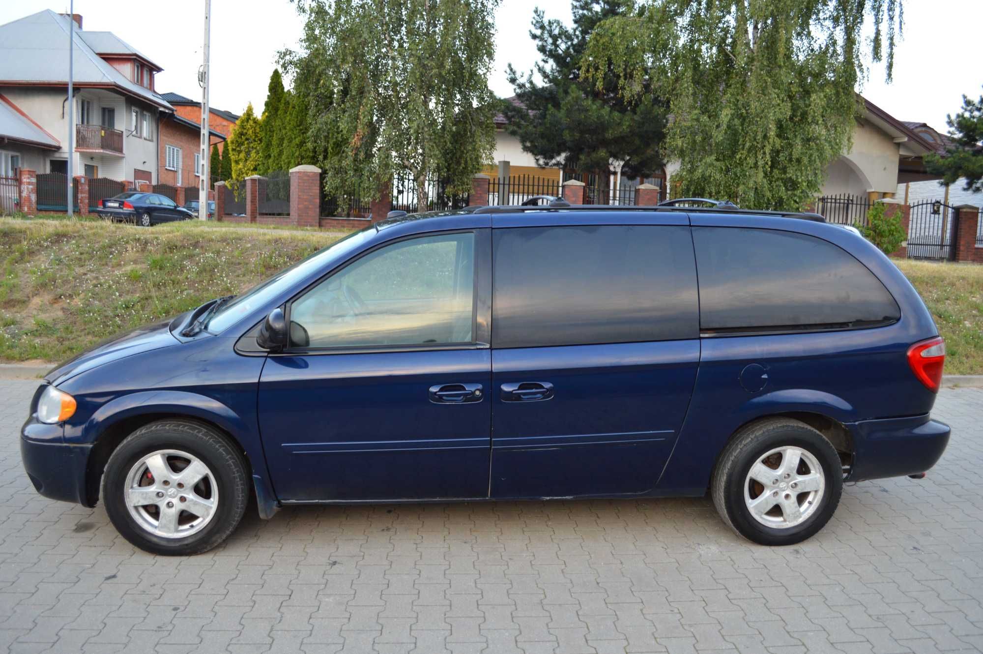 Grand*3.8+LPG*2005*DVD w Suficie*El.Drzwi i Klapa*Sprawny*Do Poprawek*