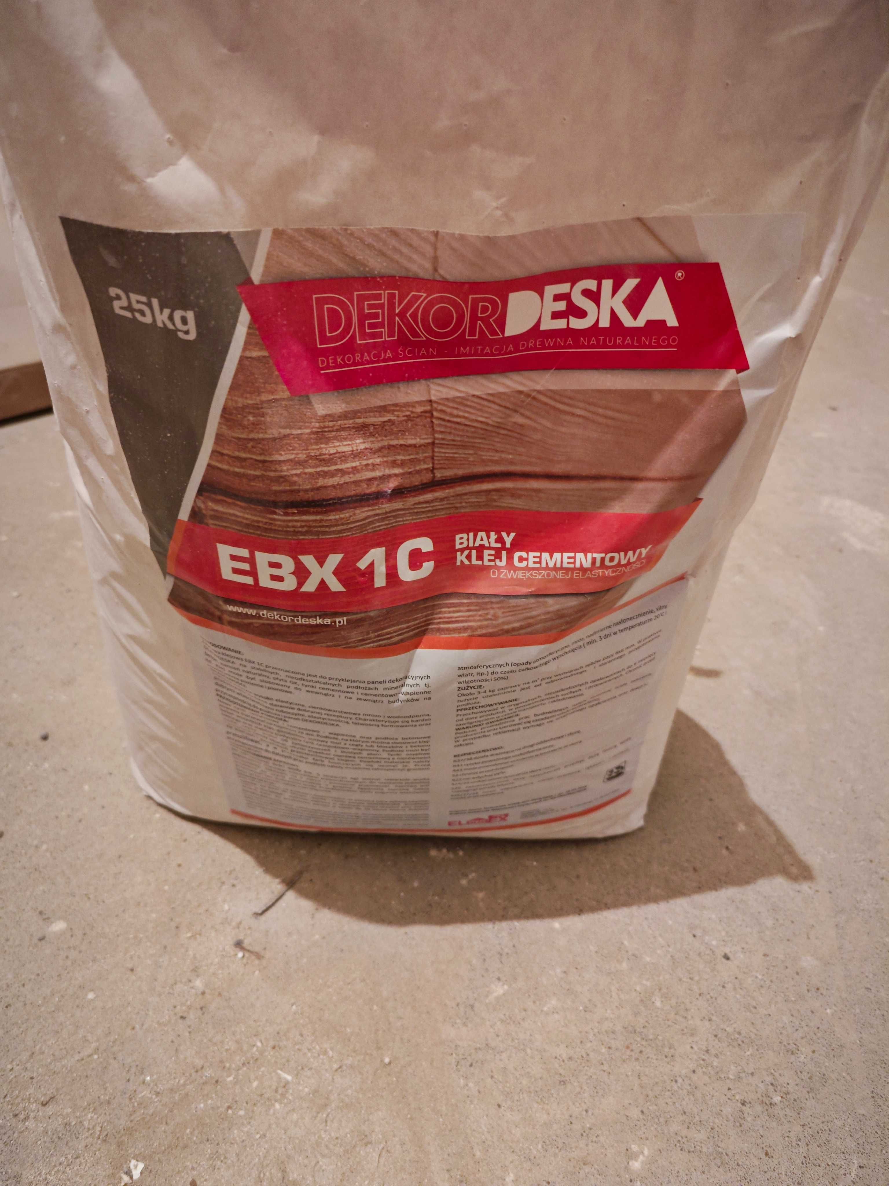 Deska elewacyjna