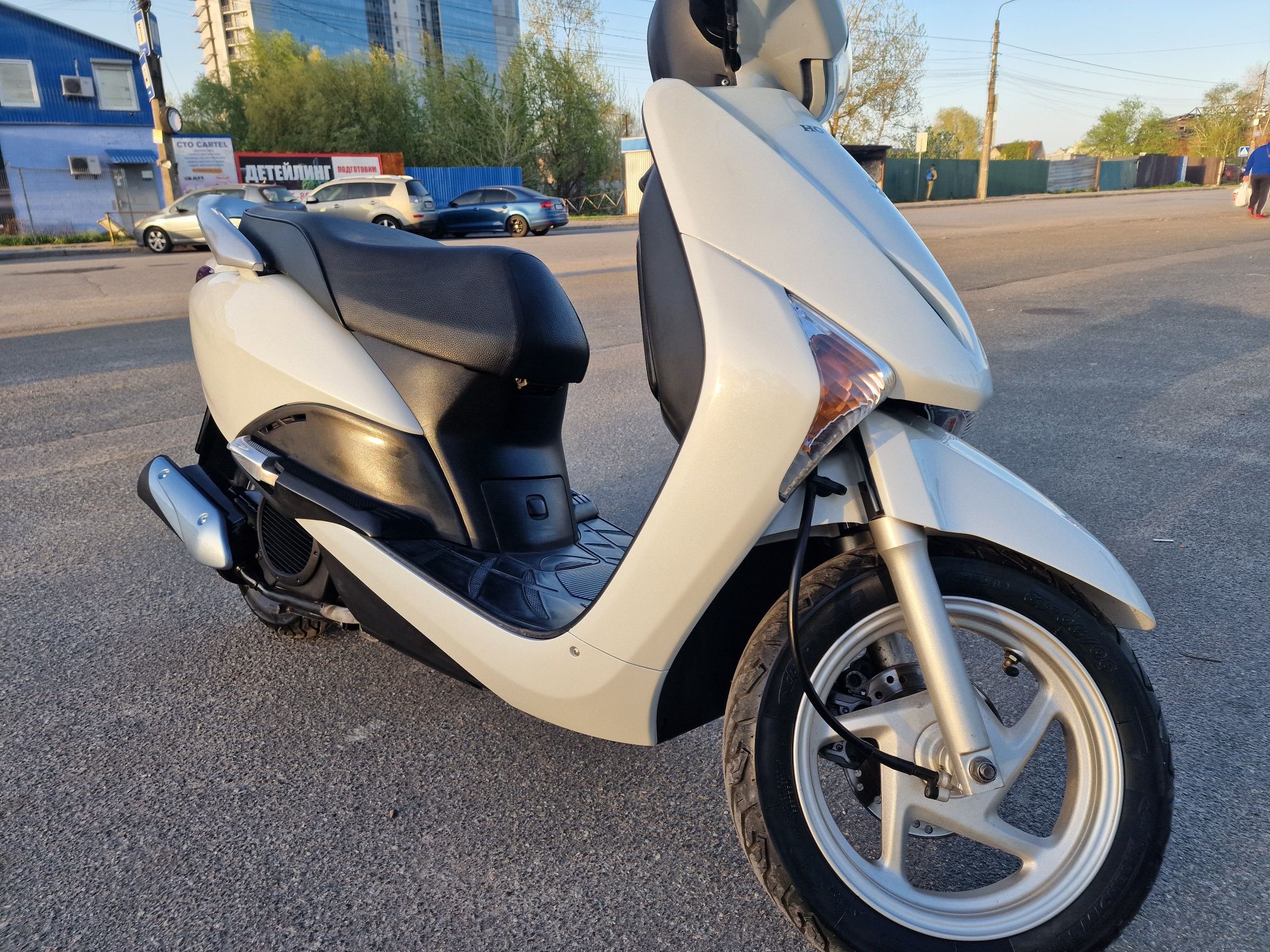 Honda lead 110 jf19
