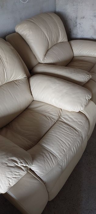 Zestaw wypoczynkowy.  Sofa 3-osobowa + 2 fotele z funkcją relax