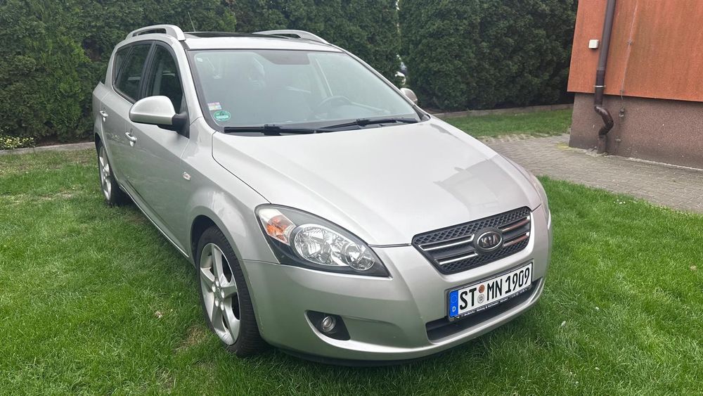 Sprzedam Kia ceed CRDi 2.0