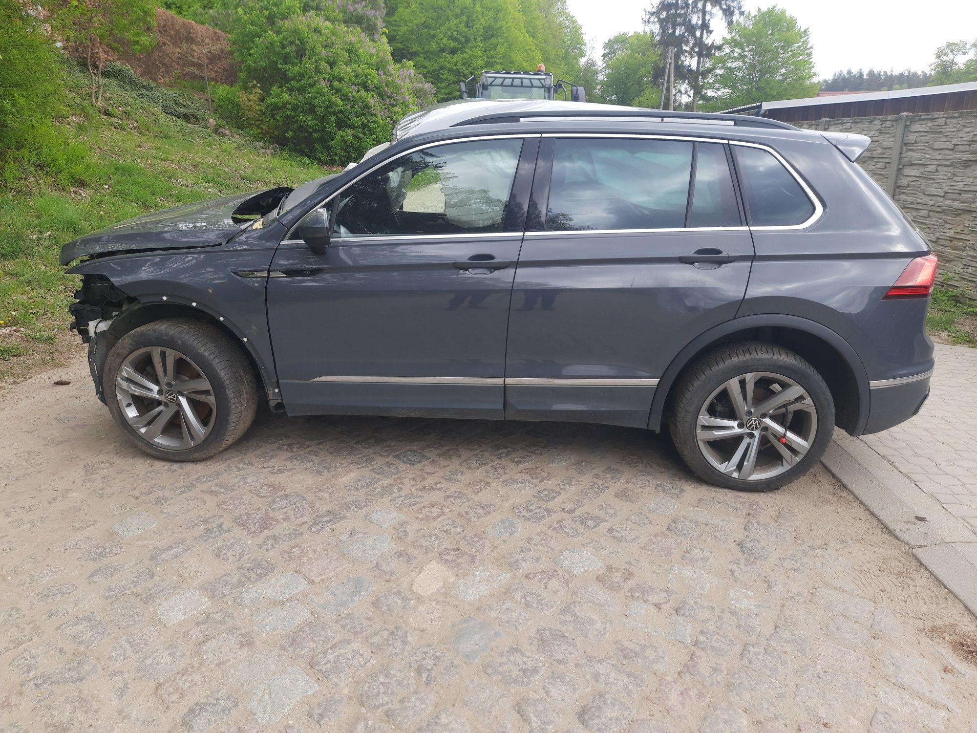 Vw Tiguan 22r Drzwi Przód Lewe i inne czesci