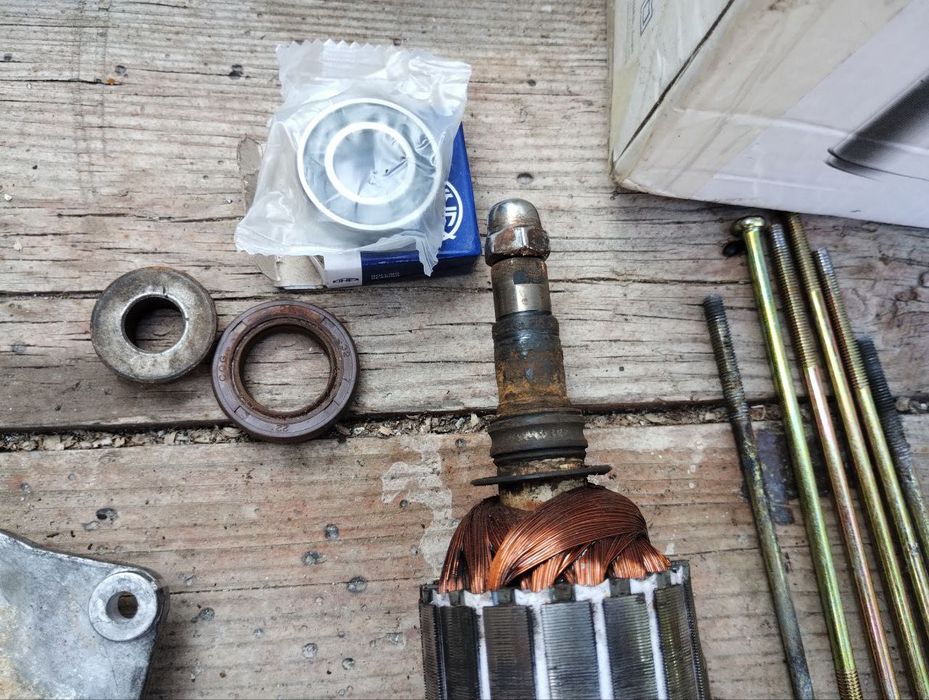 Измельчитель пищевых отходов KRAISSMANN 740 LAS 1000