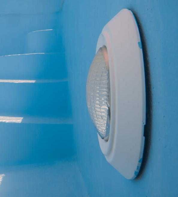 Lampy reflektory basenowe led 12V kompletne duże 2 szt Basenhurt