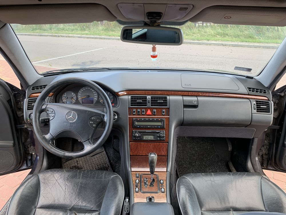 Mercedes E Klasa W210 3.2CDI