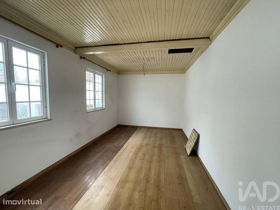 Casa / Villa T2 em Semide e Rio Vide de 104,00 m2