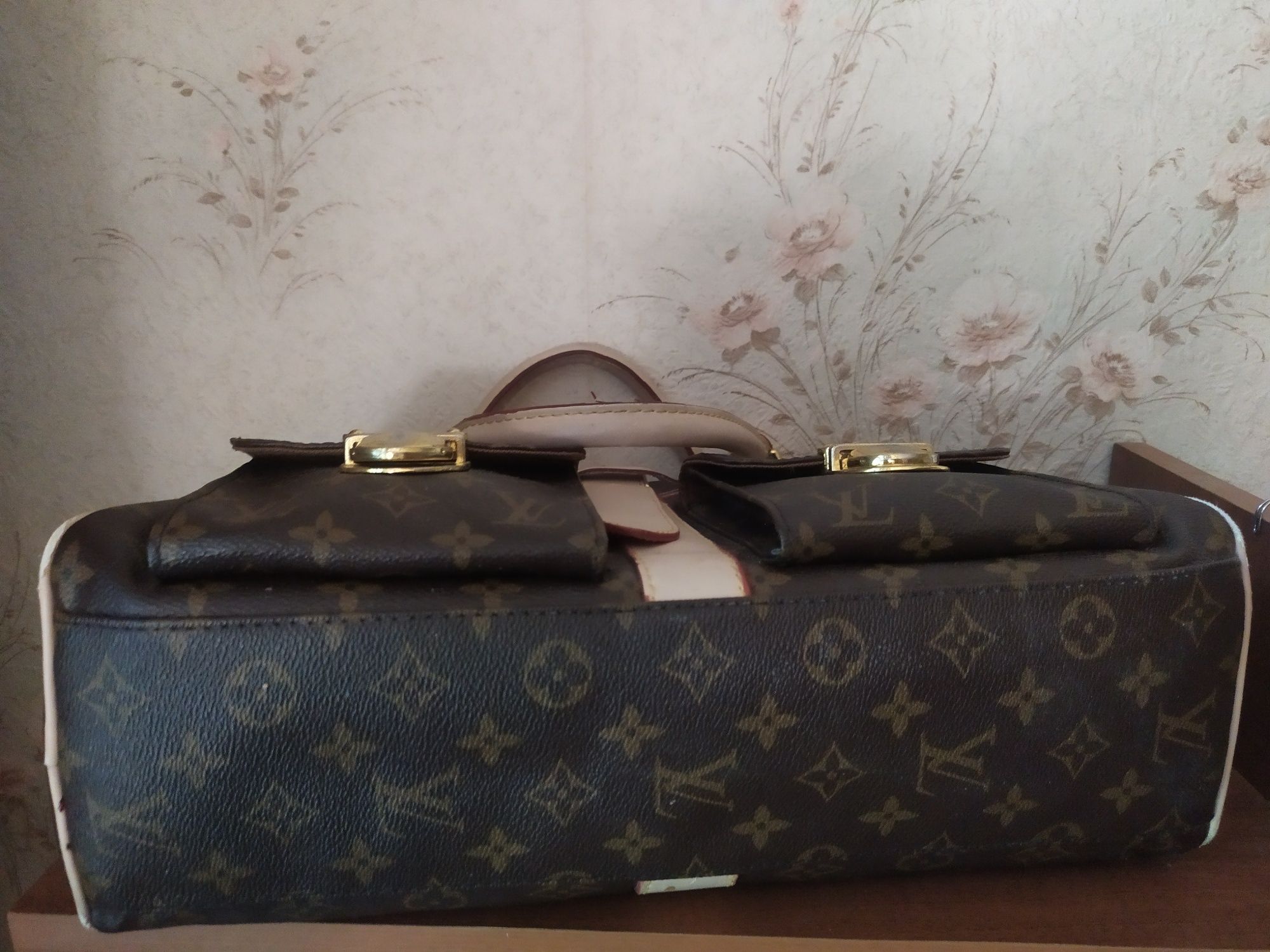 Louis Vuitton Manhattan GM, сумка