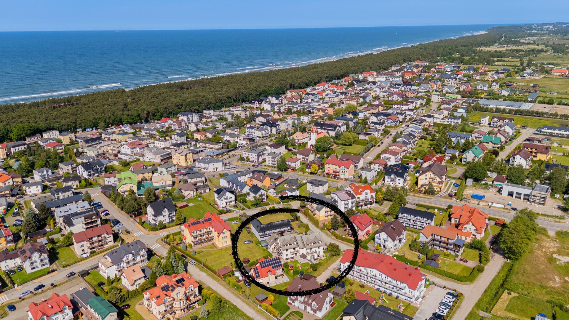 Karwia Duże Apartamenty dla rodzin z dziećmi - Kwatery Blisko Plaży
