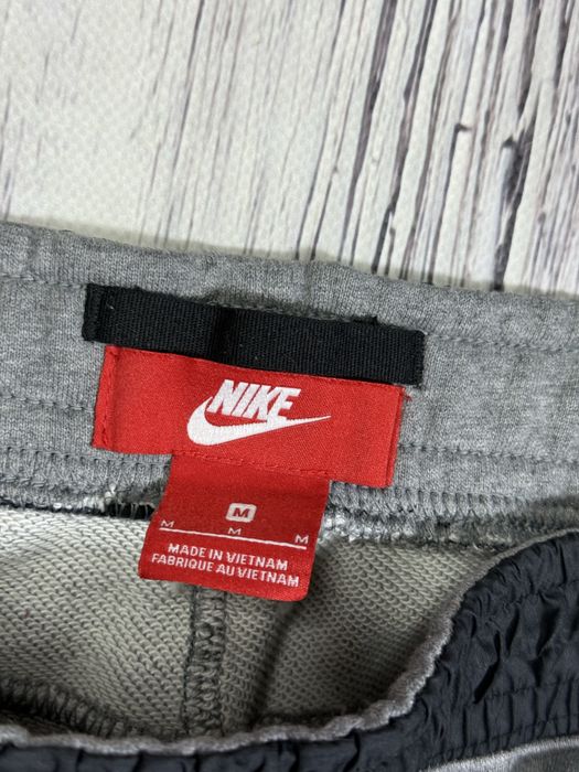 Nike спортивные штаны оригинал серые размер M modern