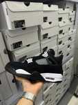 Czarny\RetroWhite*Jordan4NikeJordanTravis UnisexTrampki.37.5