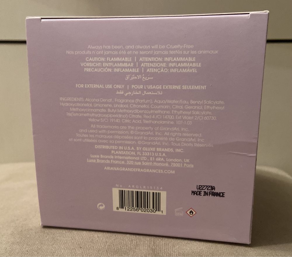 Puste opakowanie/ kartonik po perfumach Ariana Grande Ari 100 ml