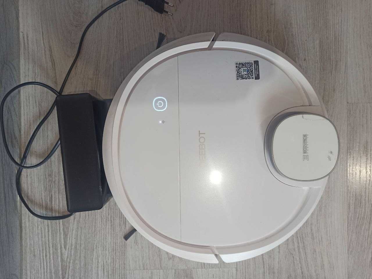 Робот-пылесос ECOVACS DEEBOT OZMO 900 White с гарантией