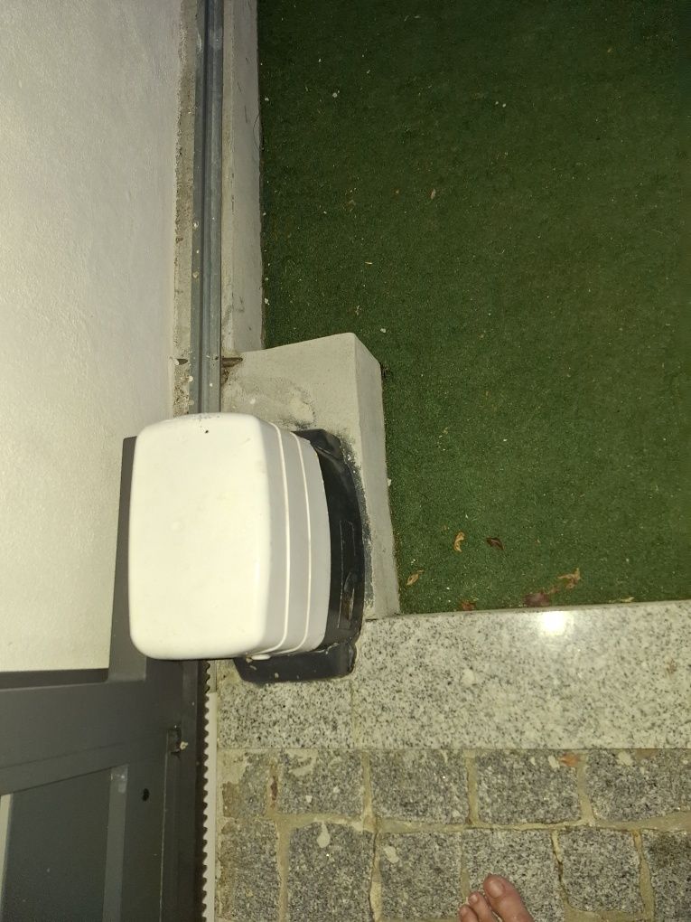 Vendo ou troco  motor roger  800 kg