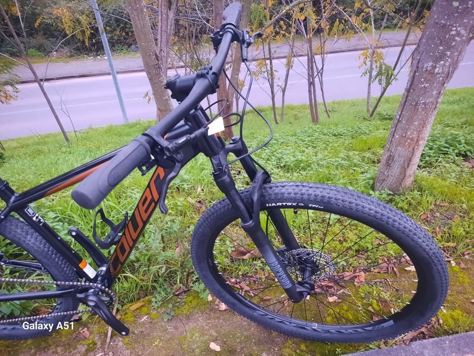 Btt 29 deore 12x1v com rock shox a ar