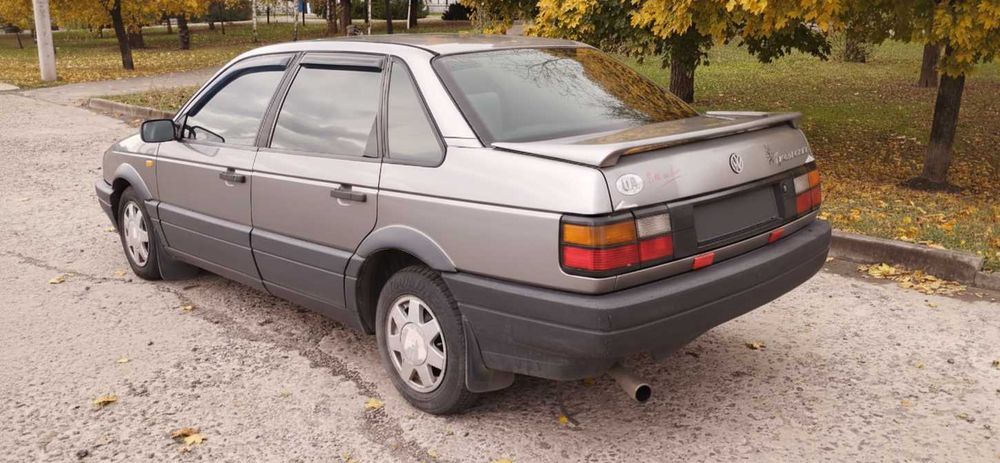 Авто: Passat B3 2E 2.0 1992