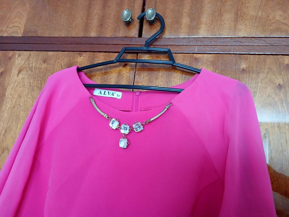 Розпродаж! Святкова сукня (плаття) прямого силуету