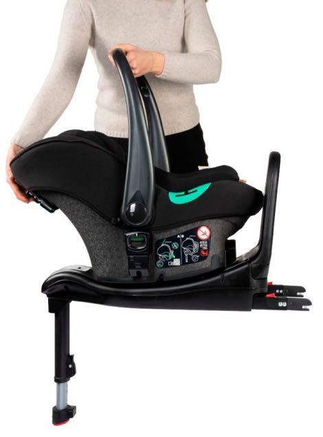 Cadeira CHICCO com base Isofix