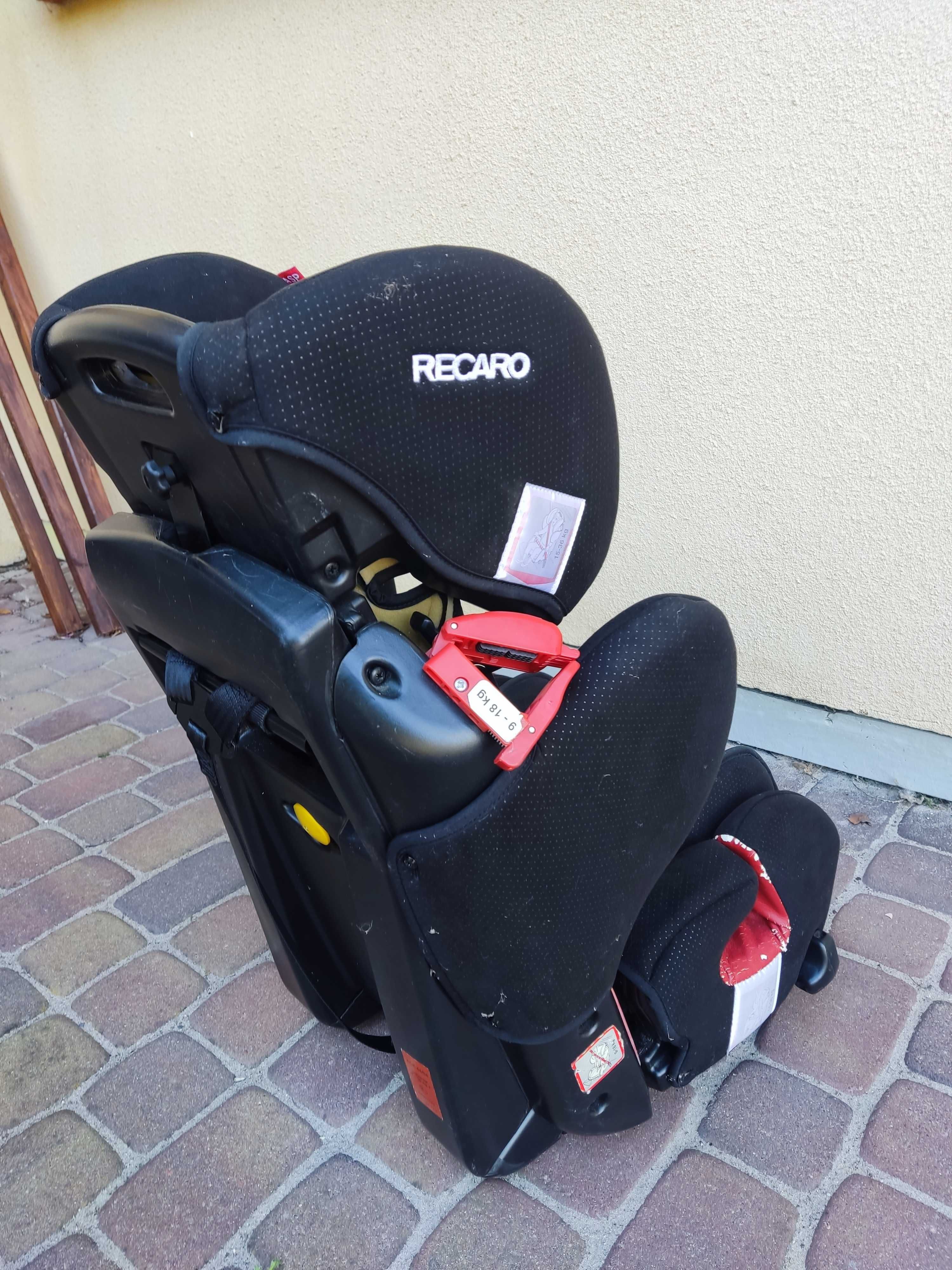 Fotelik dziecięcy do samochodu RECARO, używany. 9-18 kg.