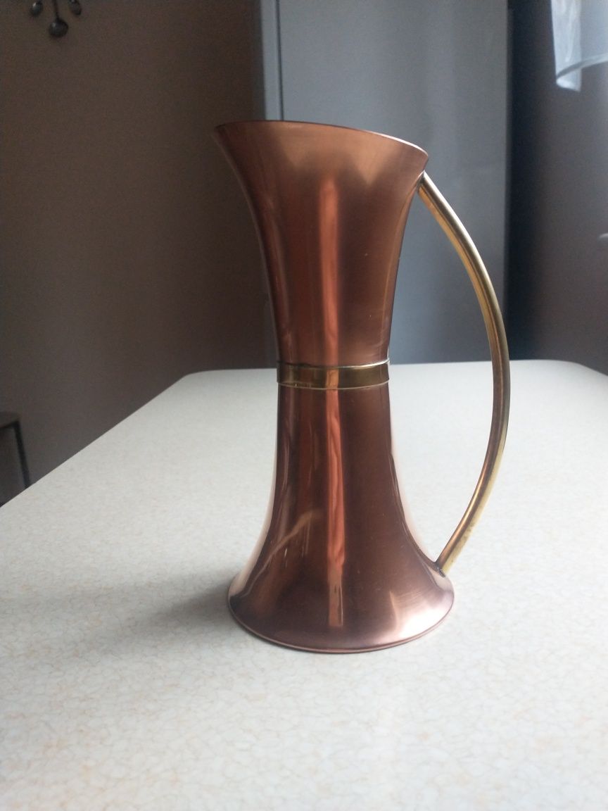 Miedziany dzban 22 cm wysokość