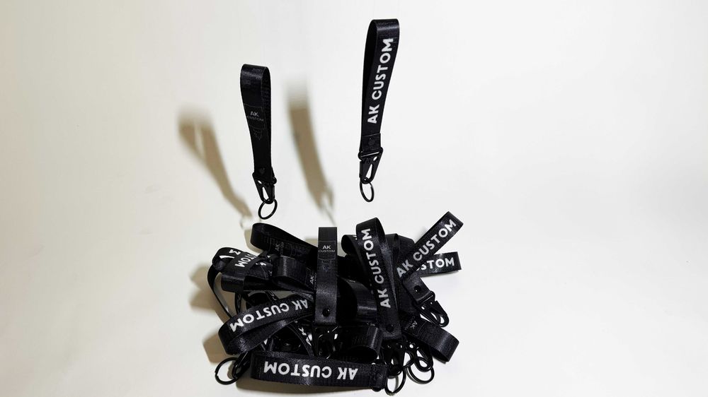Smycz Brelok AK Custom | Czarna | Solidny Karabińczyk