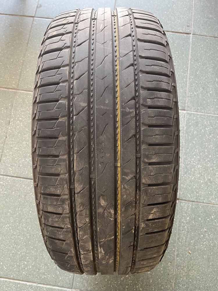 Nokian Line Suv 235/55/17