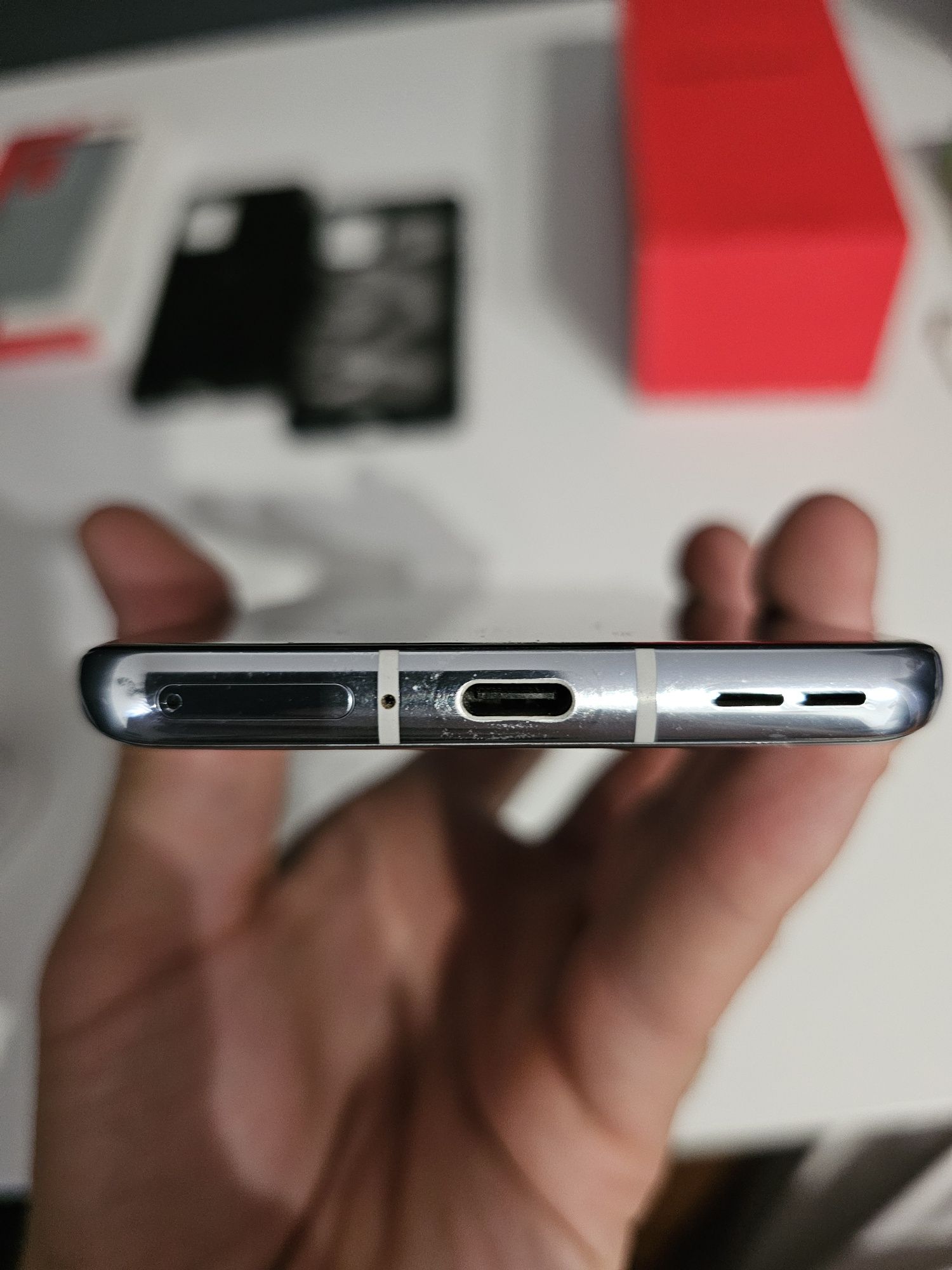 One plus 9 pro 12gb/ 512gb sillver
