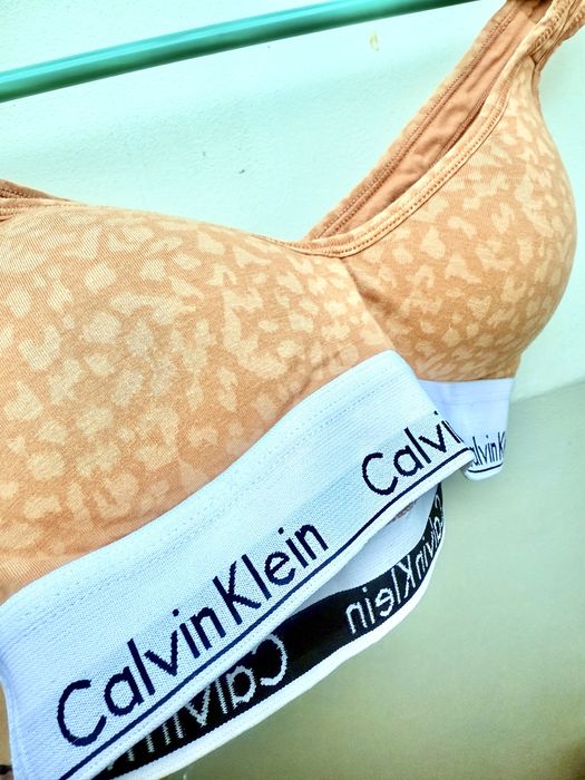 Nowy biustonisz sportowy Calvin Klein