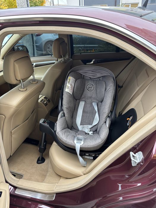 Автокрісло та база isofix cybex cloud z i-size +