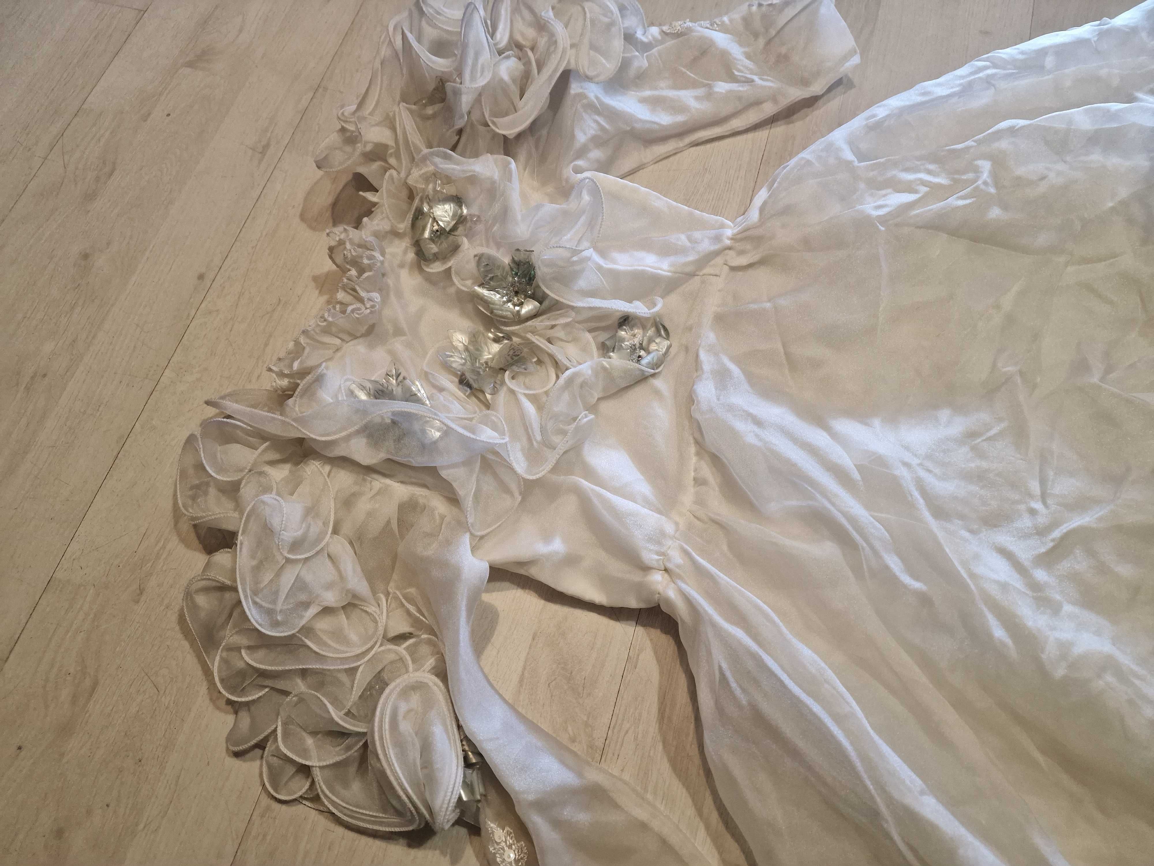 strój dama dworu aniołka aniołek sukienka śnieżynka nr 606