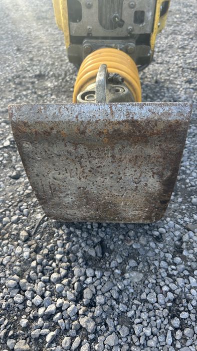 Skoczek spalinowy ubijak honda