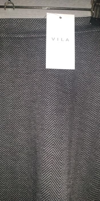 Брендовая осенняя теплая юбка Vila clothes M тренд 2022 бр