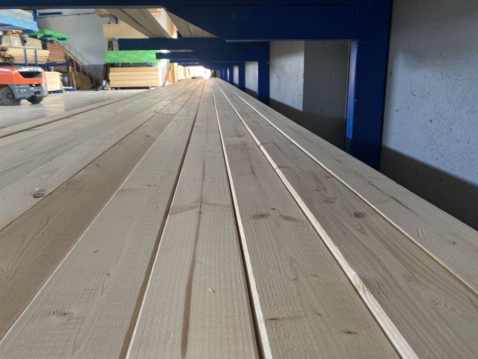 Barrotes de Casquinha Branca KVH Acabados |