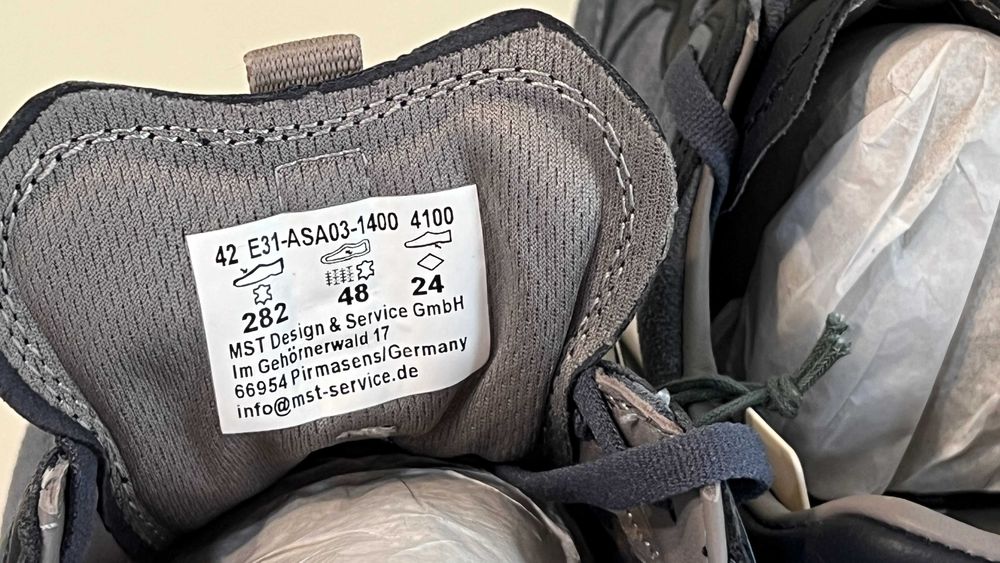 Sapatilhas Salamander 42/43