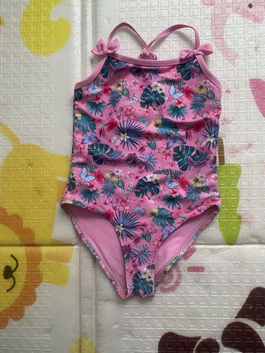 Купальник для дівчинки