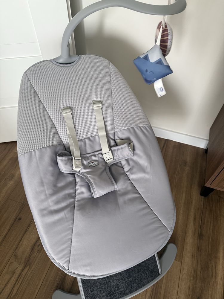 Lezaczek-hustawke Chicco Comfy Wave