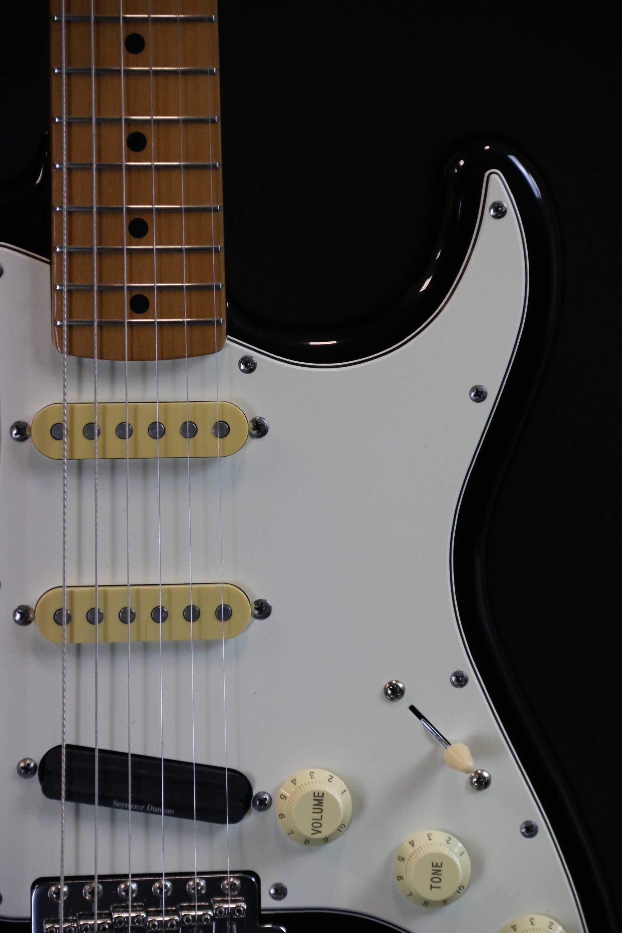 Fender Stratocaster ST72 Black FujiGen Japan