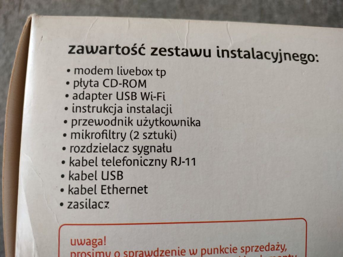 Zestaw instalacyjny z modemem Livebox nigdy nie używany