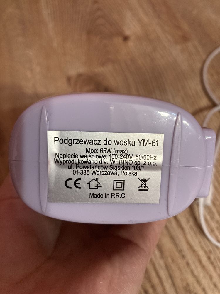 Podgrzewacz do wosku