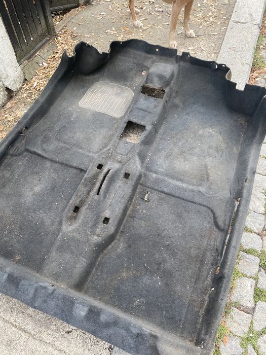 Alcatifa peugeot 106 GTI saxo cup em muito bom estado