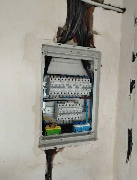 Послуги електрика