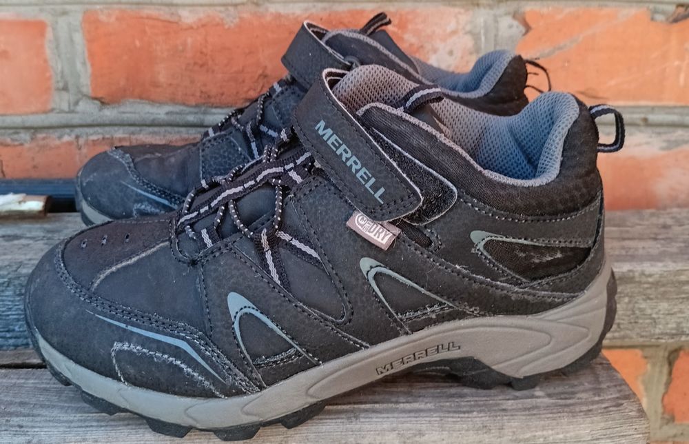 Дитяче підліткове якісне взуття Treksta, Everest, Nike, Merrell