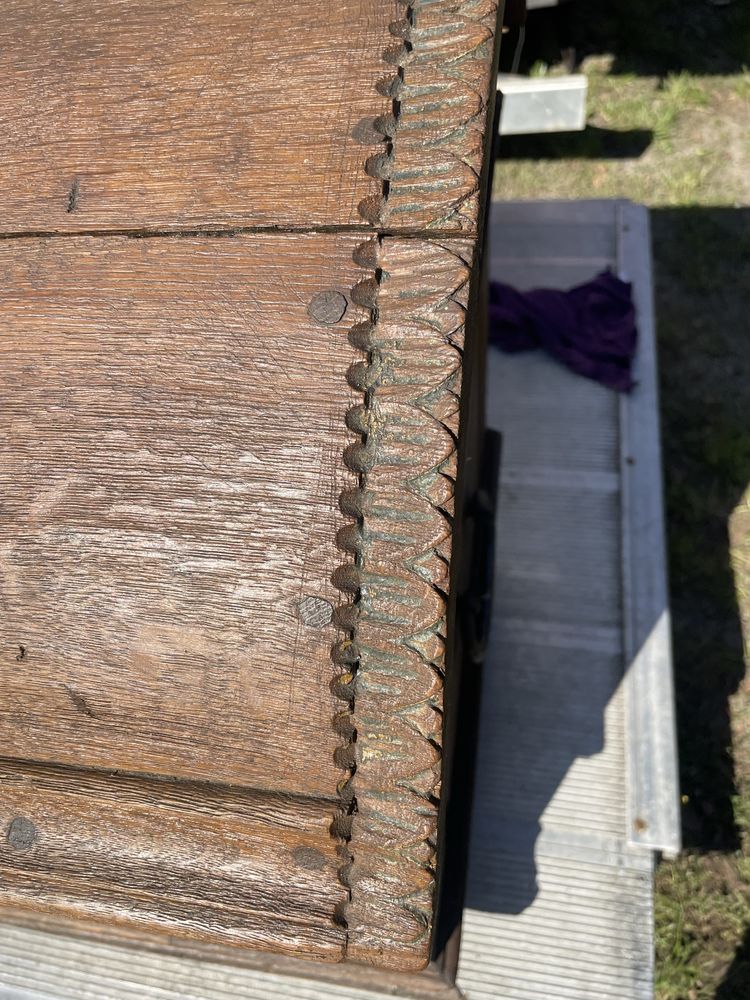 Piekna, dębowa skrzynia-kufer - antyk