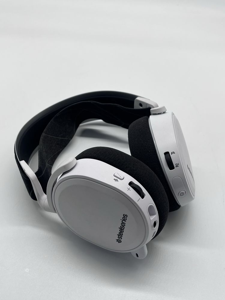 Gamingowe sluchawki steelseries arctis 7