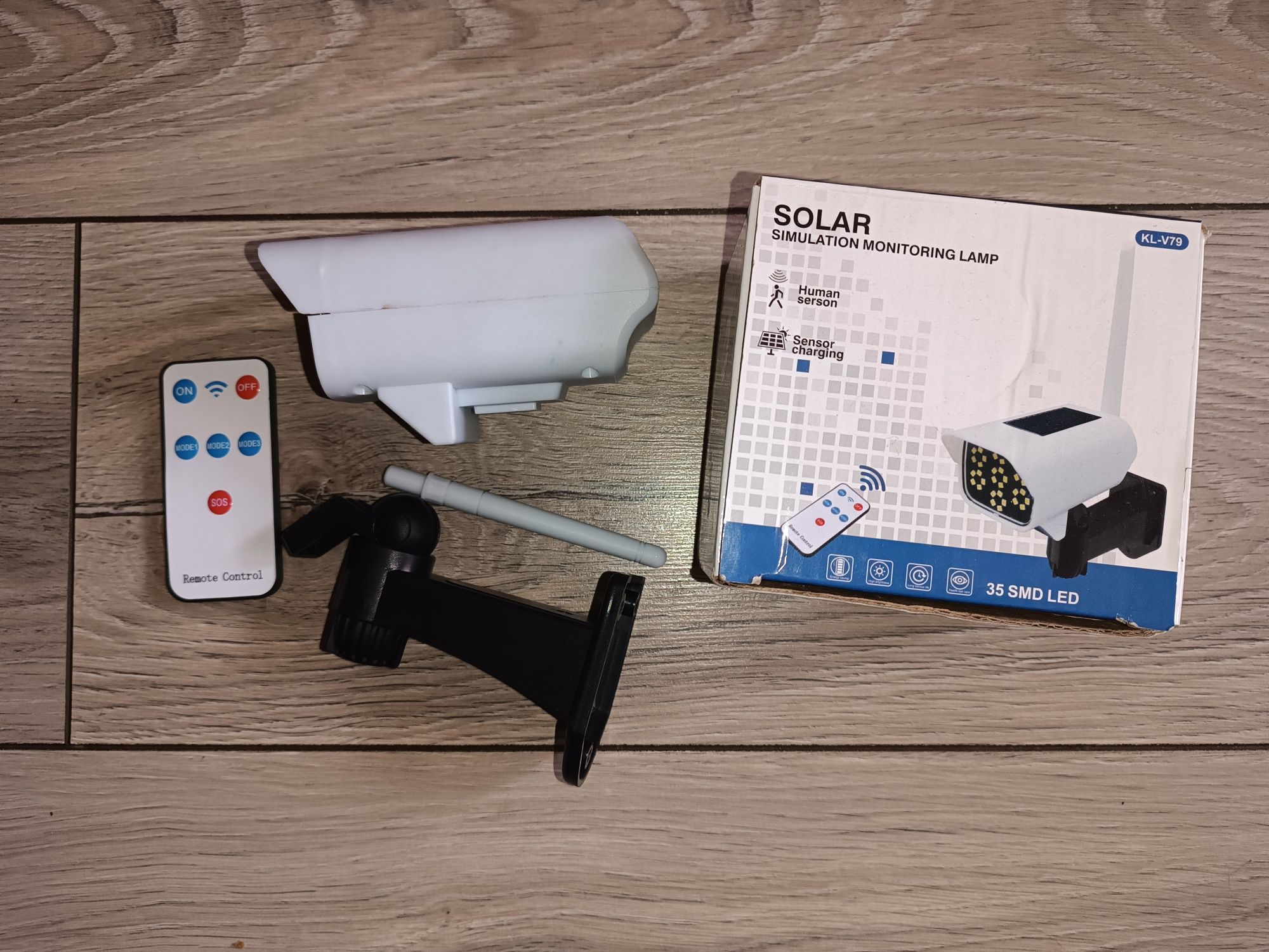 Уличный фонарь в виде камеры Solar Light BL JLP 2178 с пультом