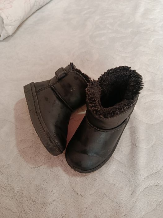 Продам дитячі уги шкіряні