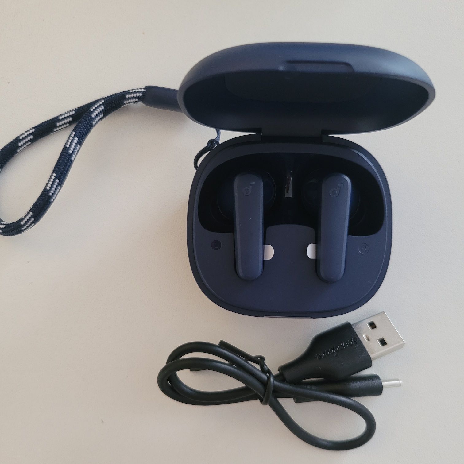Sluchawki bezprzewodowe douszne Soundcore P20i bluetooth