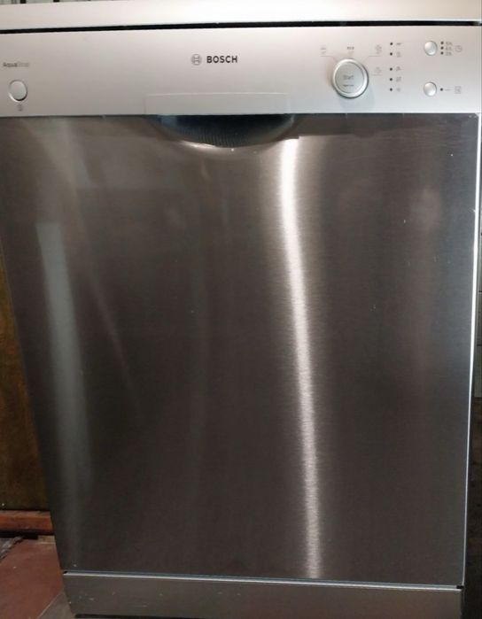 Посудомийна машина BOSCH